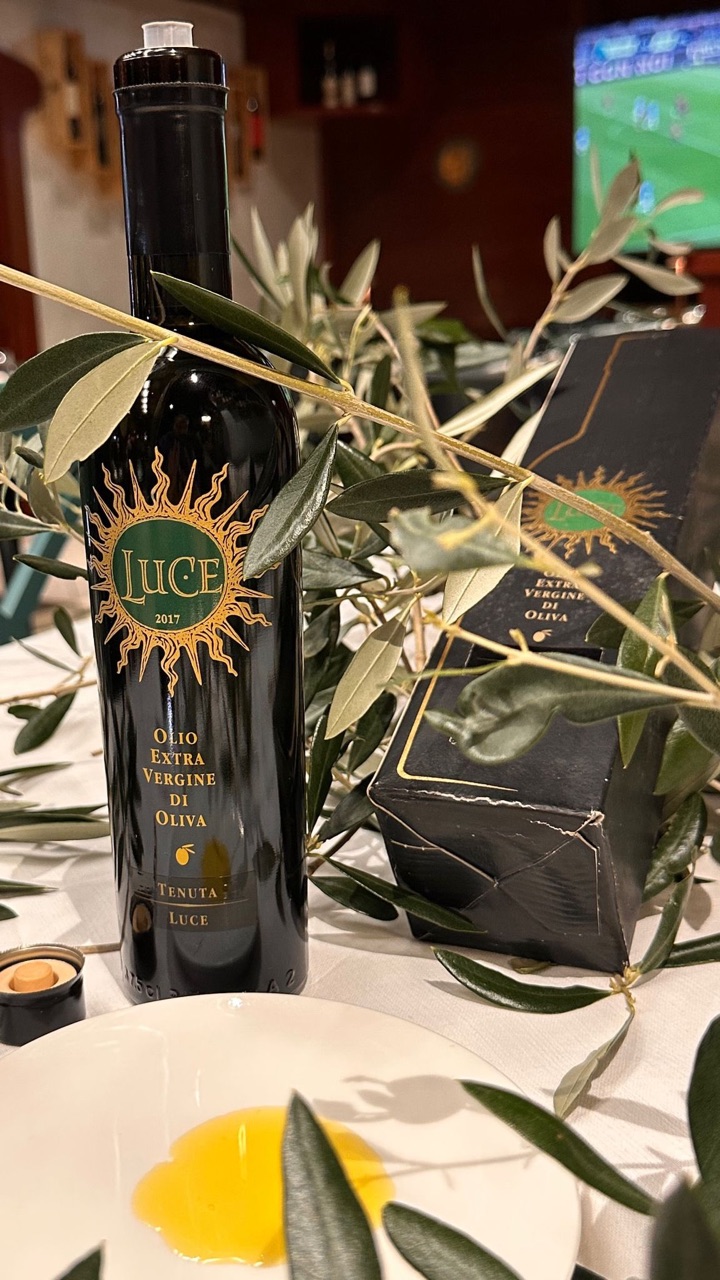 Olio extravergine d'oliva Luce